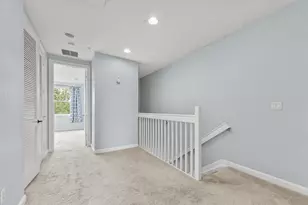 500 Pacific Grove Dr, West Palm Beach, FL 33401 - Photo 26