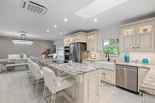 1123 Highland Beach Dr, Boca Raton, FL 33487 - Photo 2