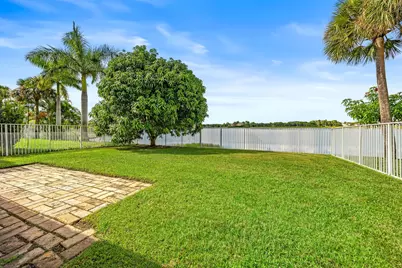 1003 NW Leonardo Circle, Port Saint Lucie, FL 34986 - Photo 24