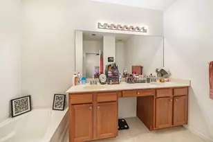 1003 NW Leonardo Cir, Port Saint Lucie, FL 34986 - Photo 18