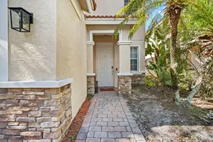 1003 NW Leonardo Cir, Port Saint Lucie, FL 34986 - Photo 2