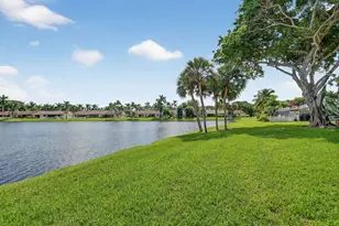 20 Camden Ln, Boynton Beach, FL 33426 - Photo 12