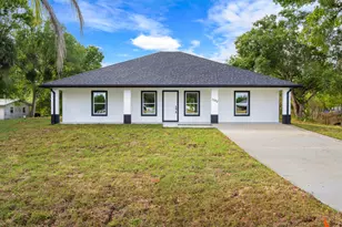 7542 NW 83rd Ct, Okeechobee, FL 34972 - Photo 1