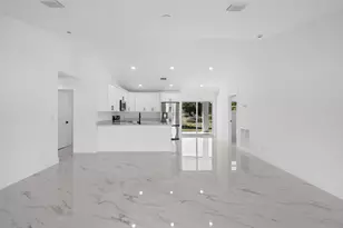 7542 NW 83rd Ct, Okeechobee, FL 34972 - Photo 10