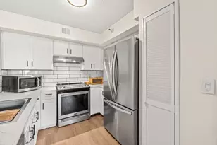 127 Yacht Club Way, Hypoluxo, FL 33462 - Photo 10