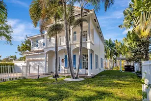 213 Kings Lynn, Delray Beach, FL 33444 - Photo 1