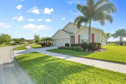 2785 Granville Manor SW, Vero Beach, FL 32968 - Photo 4