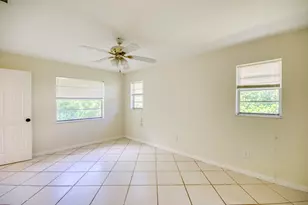 2074 SE Doverbrook St, Port Saint Lucie, FL 34983 - Photo 16