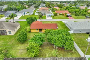 1652 SW Crawford Ave, Port Saint Lucie, FL 34953 - Photo 34