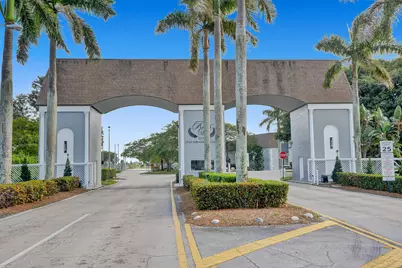 360 Flanders H, Delray Beach, FL 33484 - Photo 64