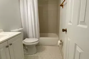 399 Glenwood Dr, West Palm Beach, FL 33415 - Photo 8