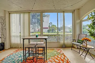 107 Half Moon Cir, Hypoluxo, FL 33462 - Photo 42