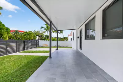 2244 SW 10th Street, Miami, FL 33135 - Photo 10