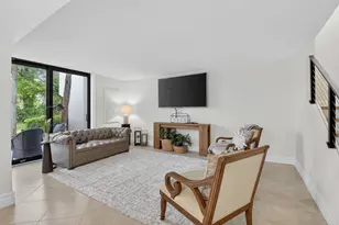 3802 Bridgewood Dr, Boca Raton, FL 33434 - Photo 12