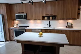 3802 Bridgewood Dr, Boca Raton, FL 33434 - Photo 4