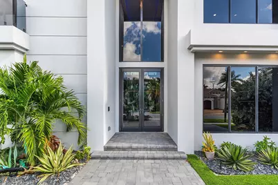 245 NE 6th Court, Boca Raton, FL 33432 - Photo 6