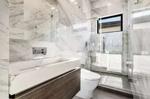 245 NE 6th Ct, Boca Raton, FL 33432 - Photo 36