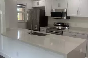 1022 Circle Dr, Delray Beach, FL 33445 - Photo 4