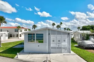 217 Nettles Blvd, Jensen Beach, FL 34957 - Photo 24