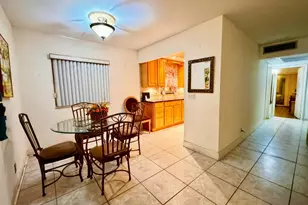 280 Flanders, Delray Beach, FL 33484 - Photo 10