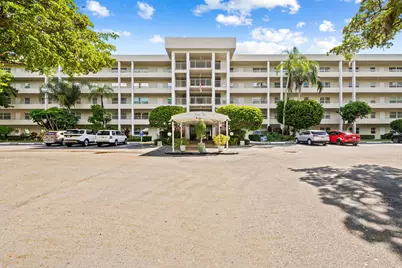 808 Cypress Boulevard #206, Pompano Beach, FL 33069 - Photo 2