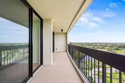 2400 Presidential Way #Ph2, West Palm Beach, FL 33401 - Photo 6