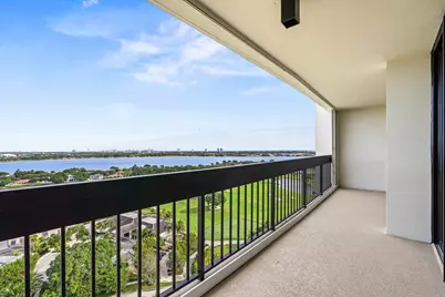 2400 Presidential Way #Ph2, West Palm Beach, FL 33401 - Photo 30