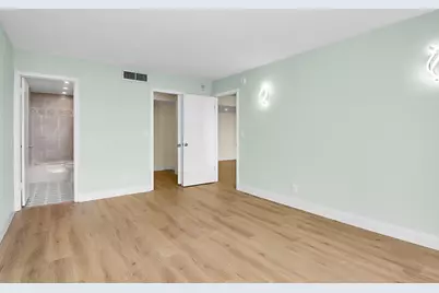 2400 Presidential Way #Ph2, West Palm Beach, FL 33401 - Photo 26