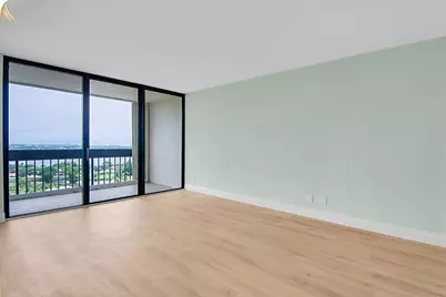 2400 Presidential Way #Ph2, West Palm Beach, FL 33401 - Photo 22