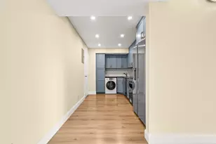 2400 Presidential Way, West Palm Beach, FL 33401 - Photo 16