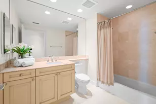 5050 N Ocean Dr, Singer Island, FL 33404 - Photo 18