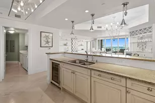 5050 N Ocean Dr, Singer Island, FL 33404 - Photo 10
