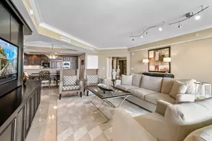 5050 N Ocean Dr, Singer Island, FL 33404 - Photo 4