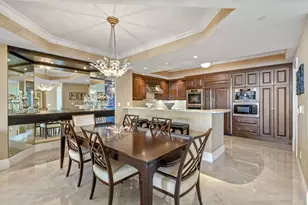 5050 N Ocean Dr, Singer Island, FL 33404 - Photo 6