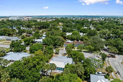 609 S 9th Street, Fort Pierce, FL 34950 - Photo 32