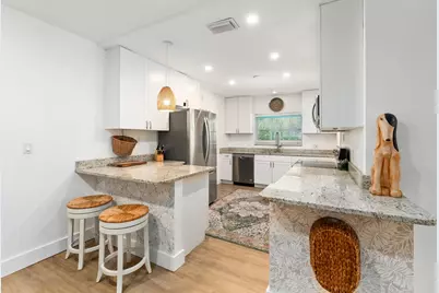 609 S 9th Street, Fort Pierce, FL 34950 - Photo 10