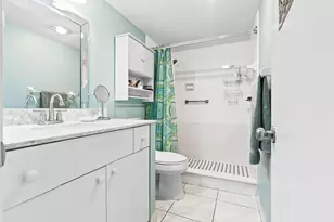 250 NE 20th St, Boca Raton, FL 33431 - Photo 24