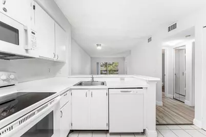 2230 N Cypress Bend Drive #209, Pompano Beach, FL 33069 - Photo 6