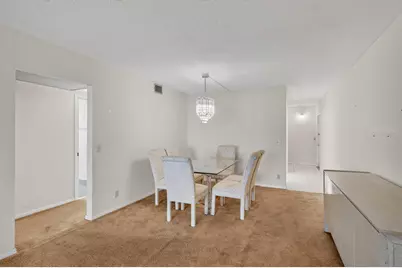 2001 Guildford A, Boca Raton, FL 33434 - Photo 30