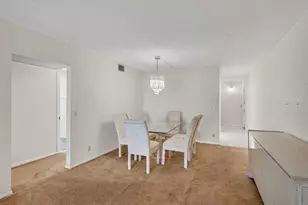 2001 Guildford A, Boca Raton, FL 33434 - Photo 30