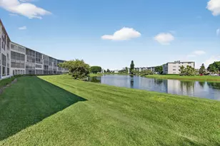 2001 Guildford A, Boca Raton, FL 33434 - Photo 56