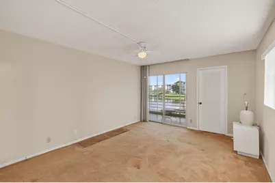 2001 Guildford A, Boca Raton, FL 33434 - Photo 42