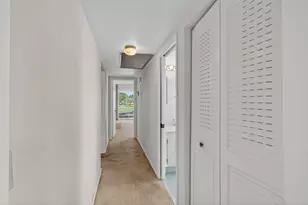 2001 Guildford A, Boca Raton, FL 33434 - Photo 52