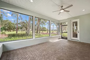 1018 Carolina Cir SW, Vero Beach, FL 32962 - Photo 8