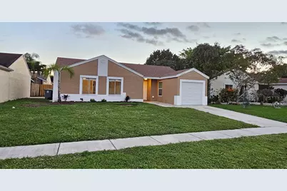 18974 Cloud Lake Circle, Boca Raton, FL 33496 - Photo 2