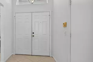 412 Trotters Ln, Greenacres, FL 33413 - Photo 4