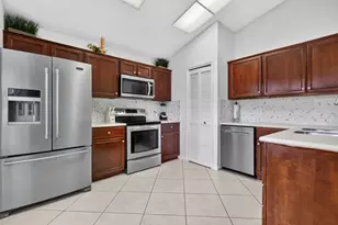 412 Trotters Ln, Greenacres, FL 33413 - Photo 18