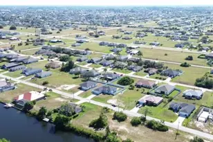 2458 NW 9th Ter Terrace, Cape Coral, FL 33993 - Photo 30