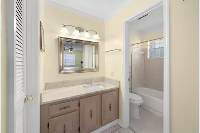 109 Lakes End Drive #D, Fort Pierce, FL 34982 - Photo 16