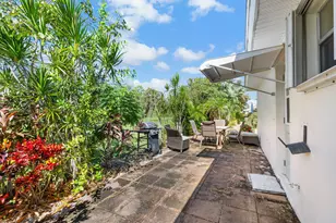 109 Lakes End Dr, Fort Pierce, FL 34982 - Photo 18